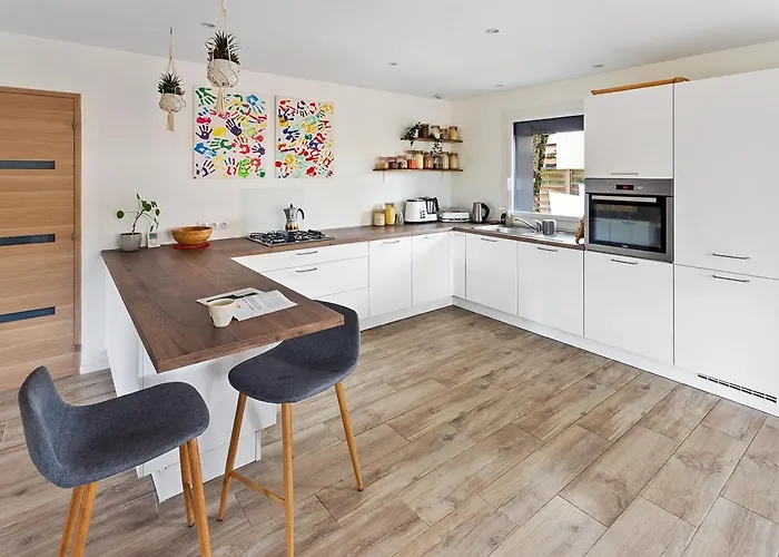 La Maison En Bois - Confortable Et Paisible Avec Jardin Ferienhaus