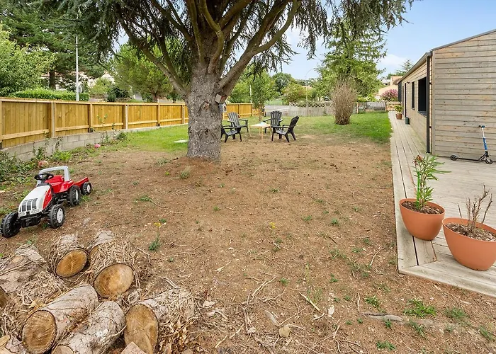 La Maison En Bois - Confortable Et Paisible Avec Jardin *